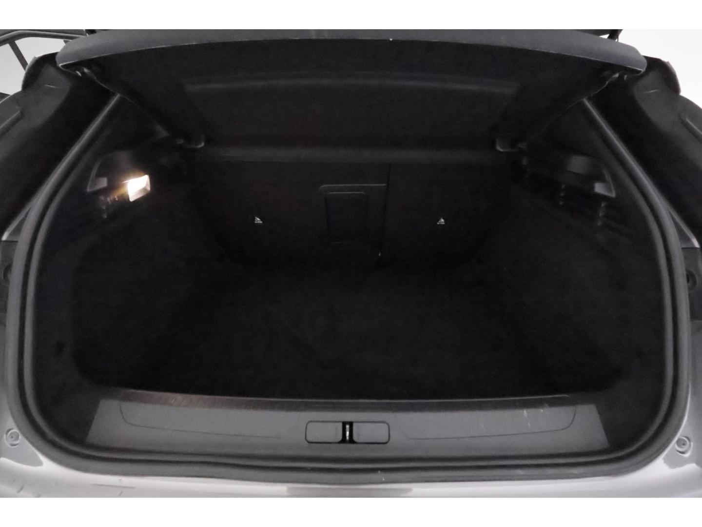 DS Automobiles DS4 1.2PT Aut.130 Etoile Alcantara+LED+NAVI+HUD