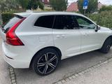 Volvo XC60 D5 AWD R Design Geartronic R Design - Volvo XC60 von privat
