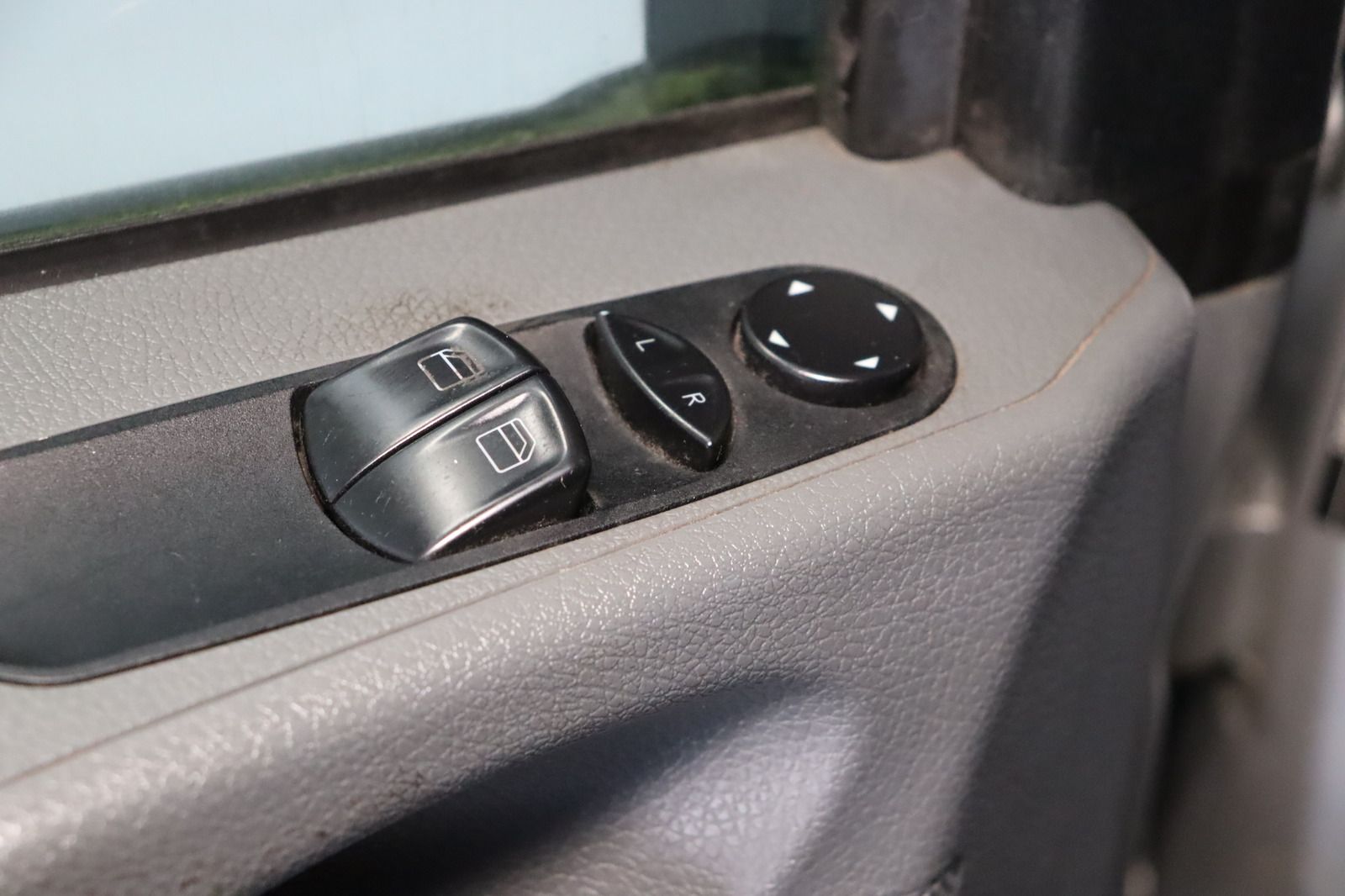 Fahrzeugabbildung Mercedes-Benz Vito 120 CDI lang * AHK *' Klima *