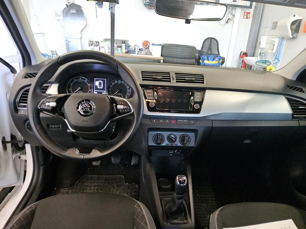 Fabia Combi 1.0 TSI Ambition, Sitzhzg, App, PDC,
