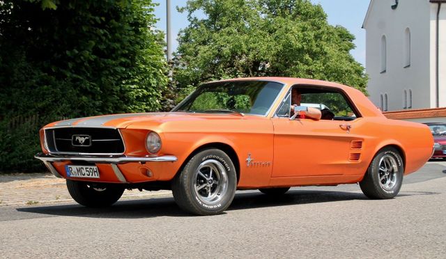 Ford Mustang 1967 V8