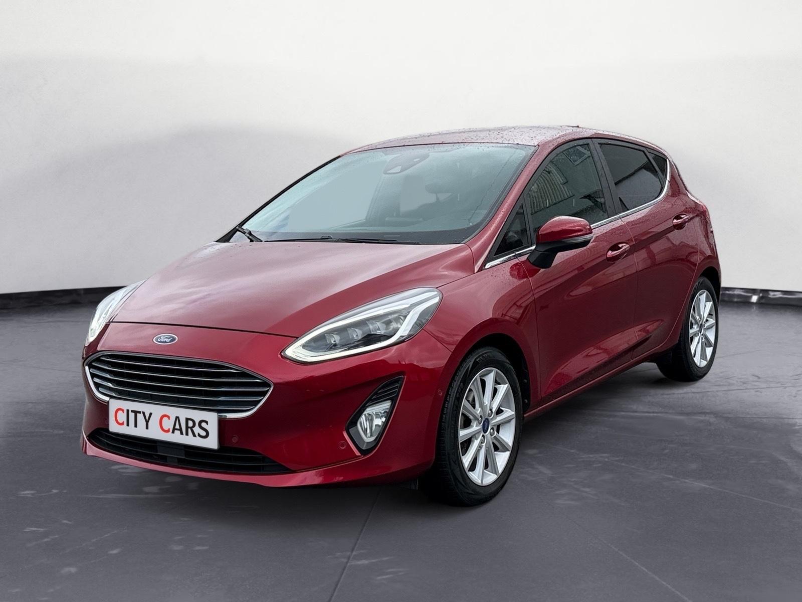 Ford Fiesta Titanium Automatik Navi Kamera LED