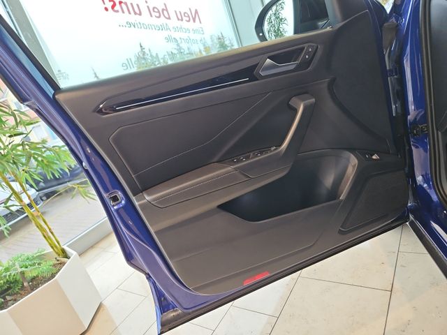 T-Roc R-LINE 1.5 TSI OPF DSG Panorama Leder AHK