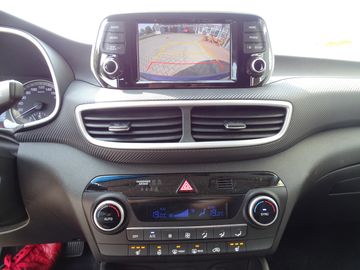 Hyundai Tucson 1.6CRDi 4x4 AUT.-NAVI-AHK-MOTOR DEFEKT-