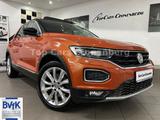 Volkswagen T-Roc 1.5 Style*1.HD*Panorama*LED*Kamera*Navi*E6 - Volkswagen T-Roc in Solingen