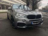 BMW X5 M50 M50d -/360/ HUD/ DAB/Soft-Close/ Standhzg - BMW X5 M50 aus 2017