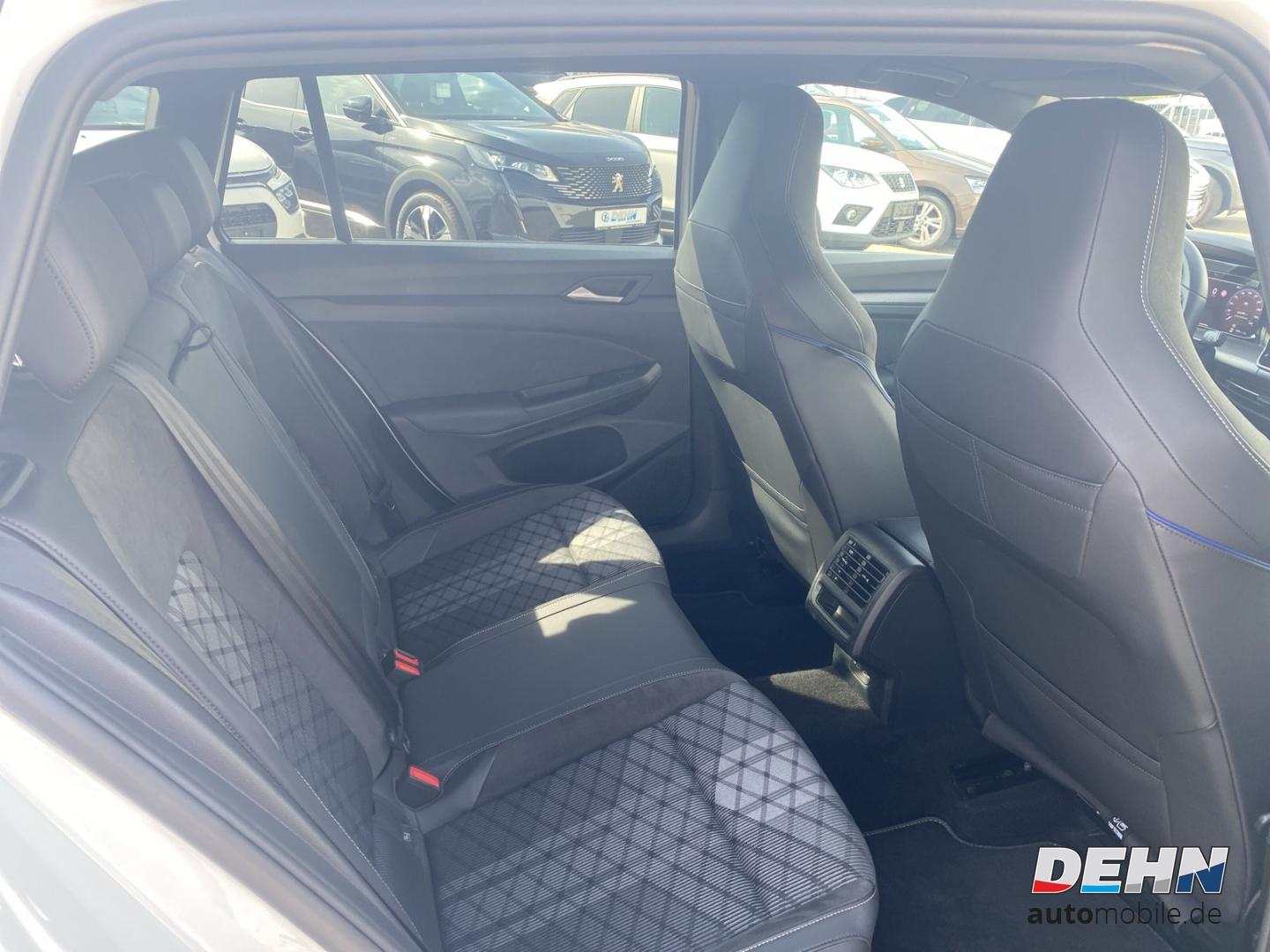 Volkswagen Golf Variant VIII 1.5 TSI R-Line LED Kamera Face, миниатюра 8