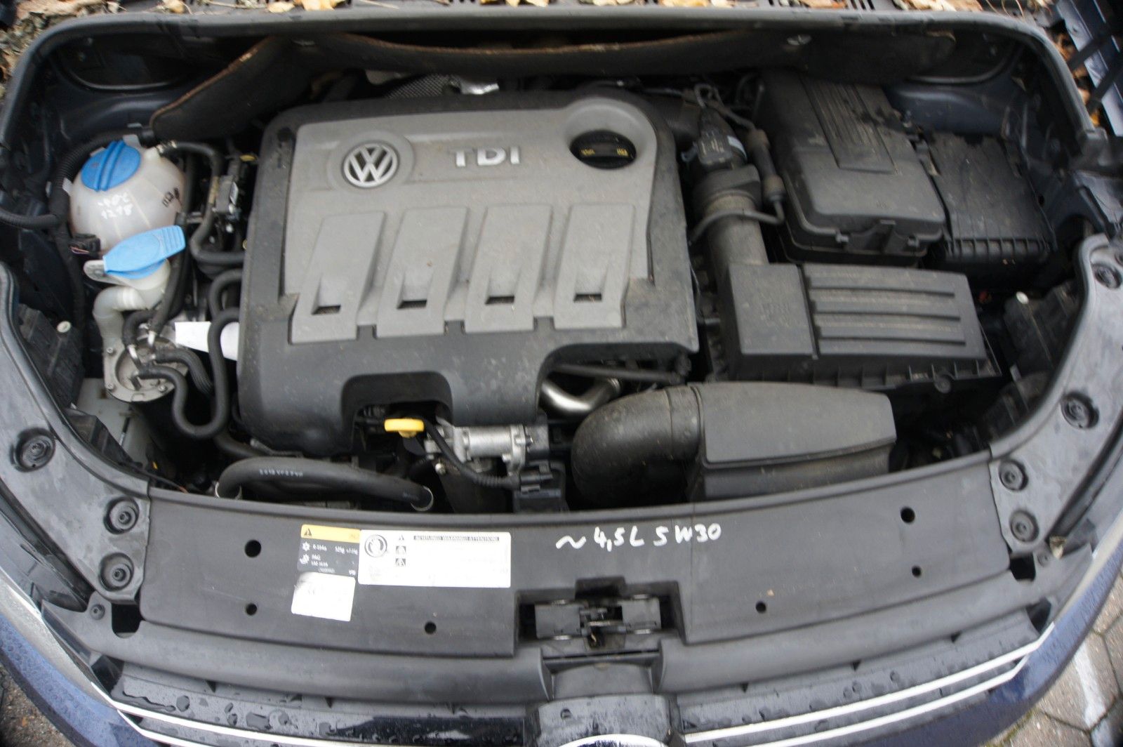 Fahrzeugabbildung Volkswagen Touran Comfortline Standheizung, GRA, Lederlenk,