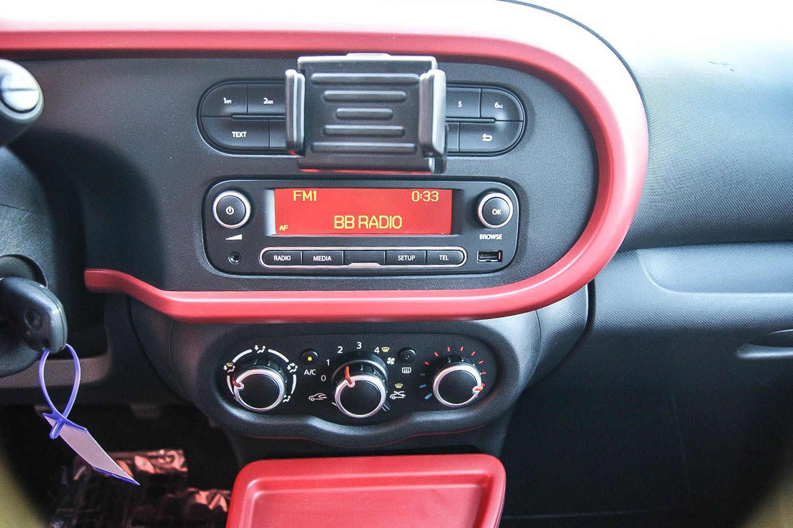 Fahrzeugabbildung Renault Twingo Dynamique 1.0 FALTDACH PDC SIHZG TEMPOMAT