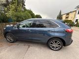 Ford Edge 2,0 l EcoBlue Bi-Turbo 4x4 TITANIUM Aut... - blaue Ford Edge