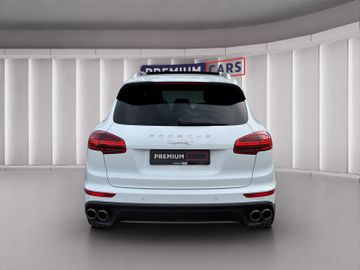 Porsche Cayenne - 4