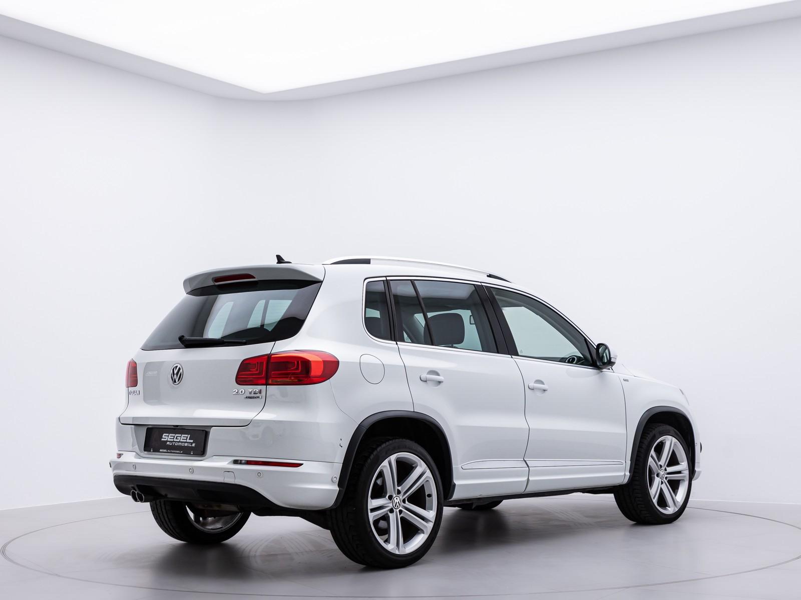 Volkswagen Tiguan 2.0TDI BMT 4Motion /R-LINE/PANO/RFK/AHK/