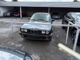 BMW 318 Baujahr 1989 Anhängerkupplung - BMW 318 aus 1989