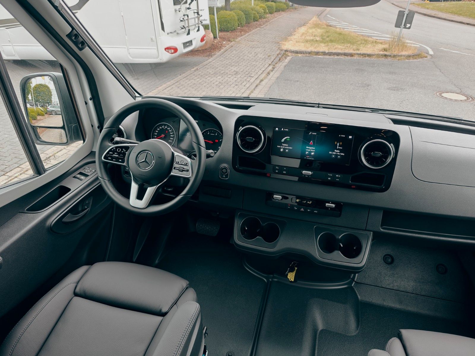 Fahrzeugabbildung Frankia YUCON 7.0 4x4 LOUNGE X by palmo