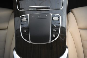 Mercedes GLC 300 - 11