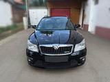 Skoda Octavia 2.0 TFSI DSG RS Combi RS - Skoda Octavia aus 2010: RS