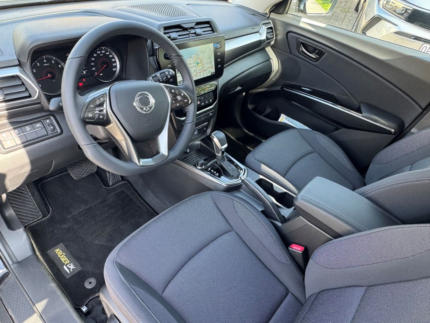 Fahrzeugabbildung KGM Tivoli Quartz 1.5 mit Sitzheizung+Kamera