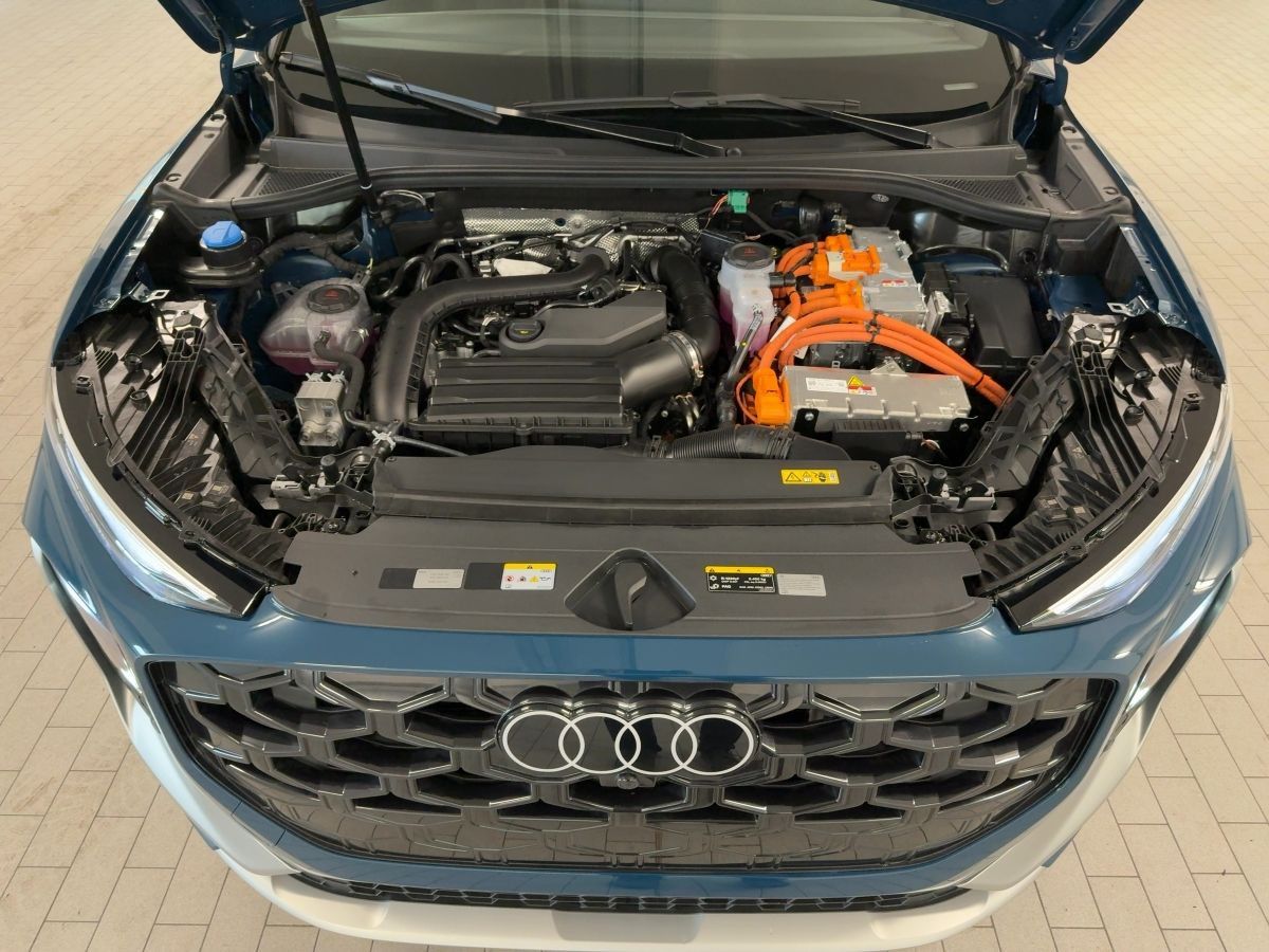 Audi Q3 Sportback e-hybrid S tronic foto 22