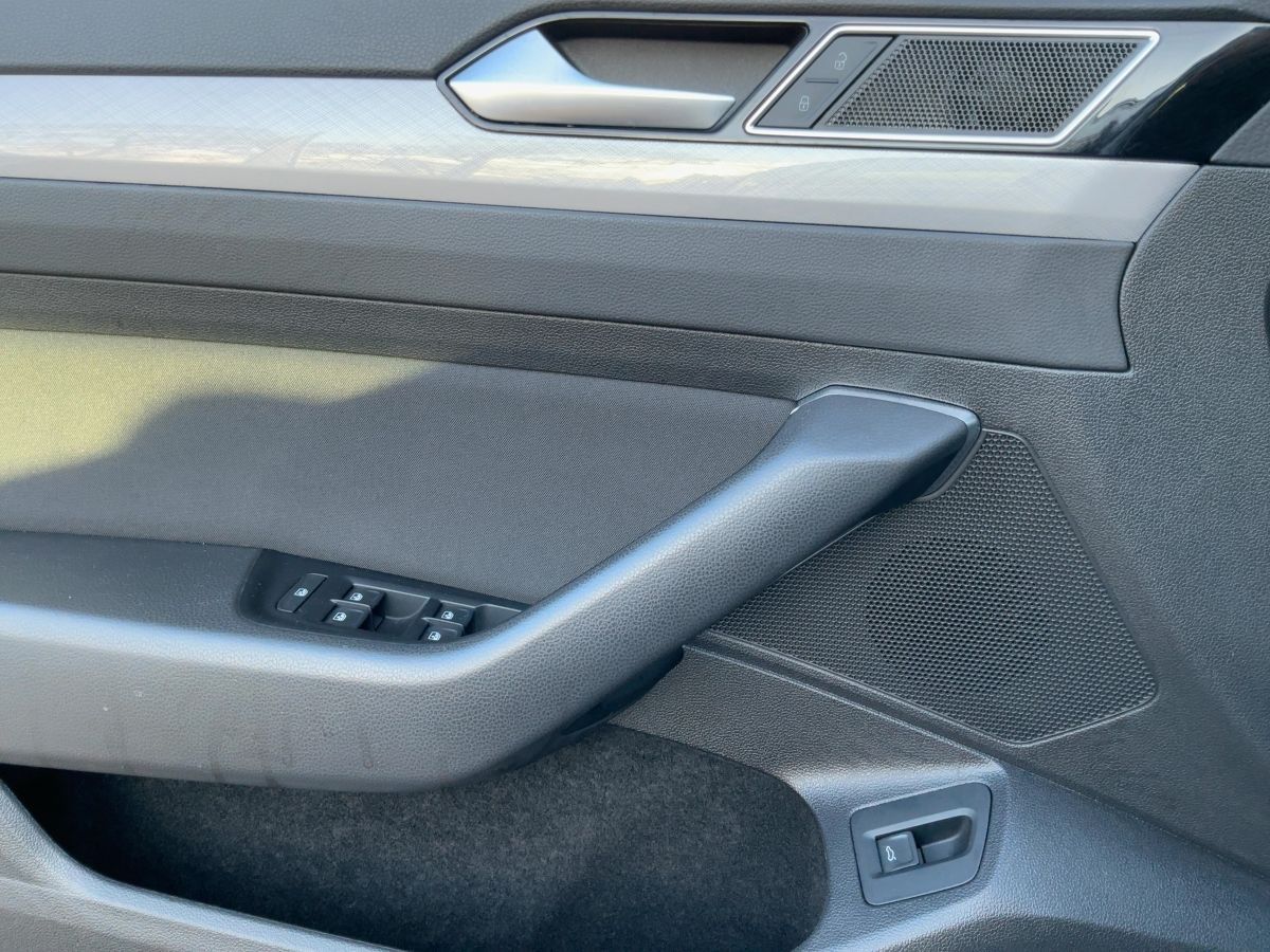 Volkswagen Passat Variant - Bild 19