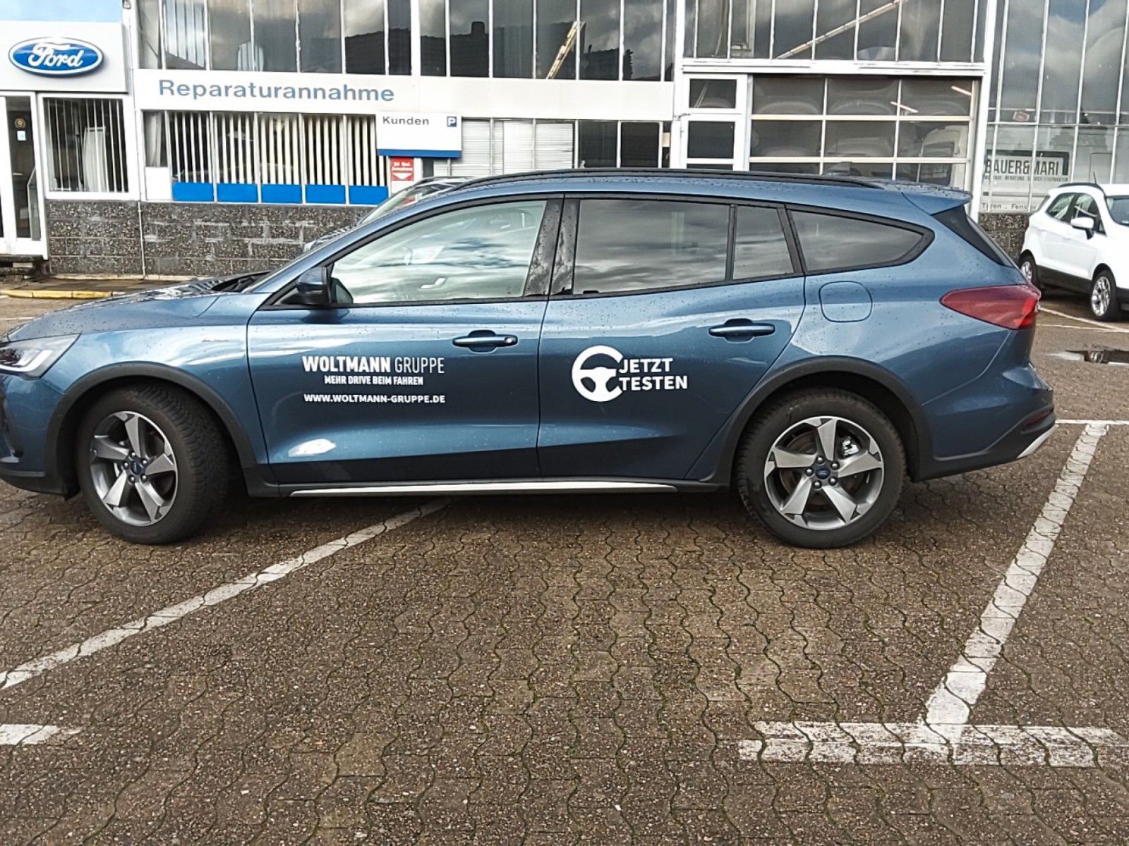 Fahrzeugabbildung Ford Focus Turnier Active Vorführfahrzeug