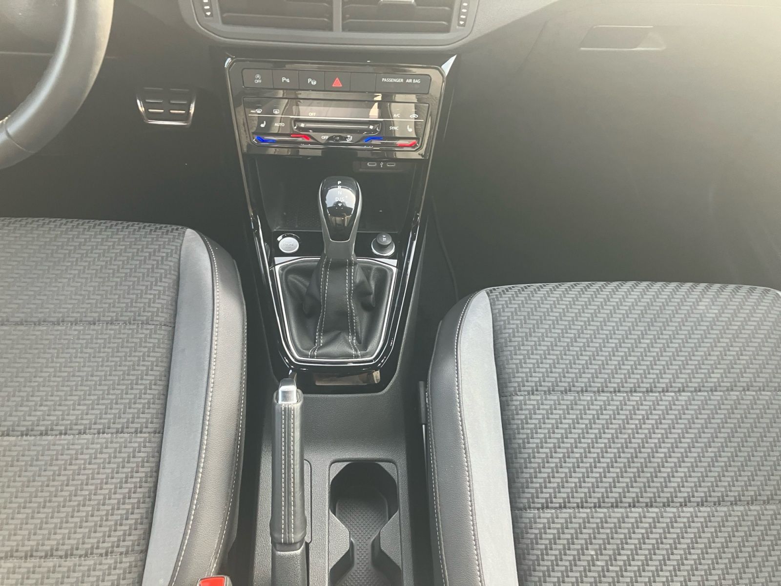 Volkswagen T-Cross - Bild 9