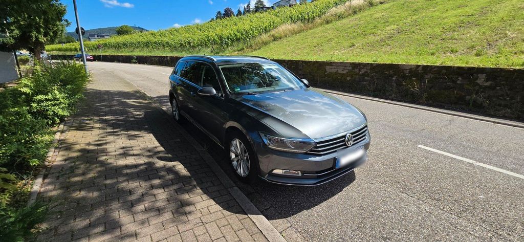Image of Volkswagen Passat Variant