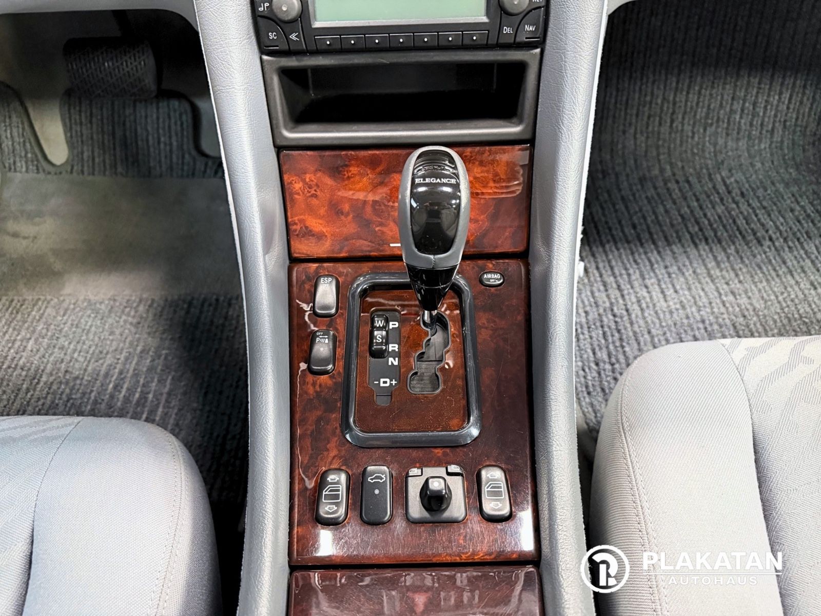 Fahrzeugabbildung Mercedes-Benz CLK 320 Elegance V6 Tempomat MB-Service