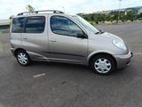 Toyota Yaris 1.3 linea sol linea sol mit KLIMA  - Toyota Yaris: Van