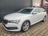 Skoda Superb 2.0 TDI Combi Ambition Navi - Skoda Superb Gebrauchtwagen in München