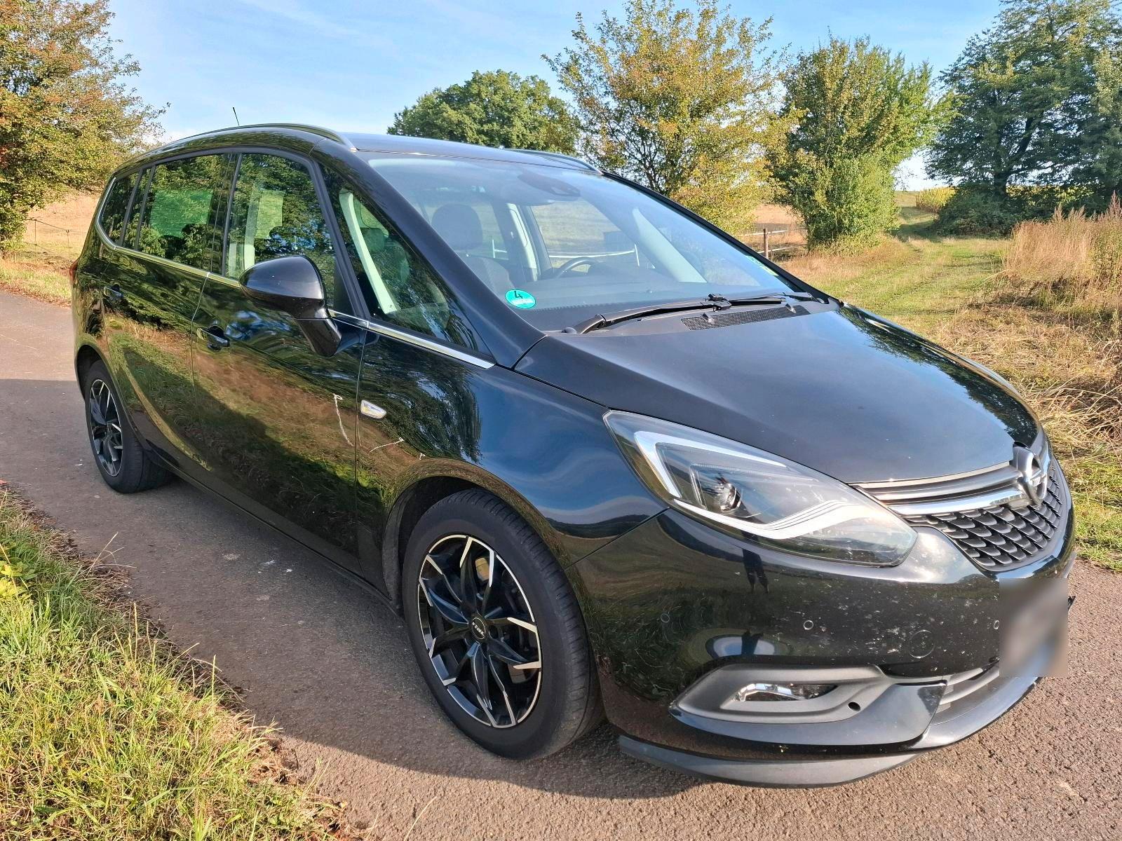 Opel Zafira Tourer