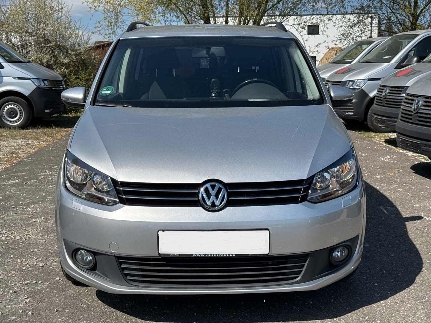 Volkswagen Touran Trendline BMT Klima Pdc Navi