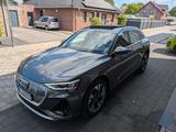 Audi e-tron 50 quattro S line  AHK Pano Leder  B&O - Audi e-tron von privat