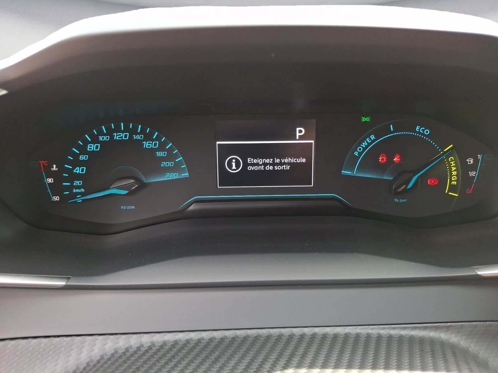 Peugeot 2008 - Bild 11
