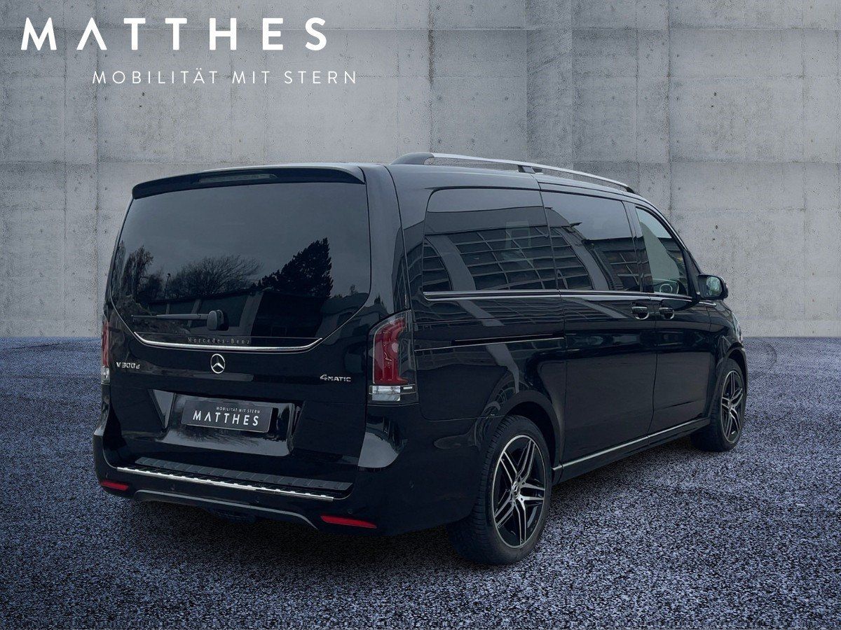 Fahrzeugabbildung Mercedes-Benz V 300 d 4M lang AMG/Night/Pano/360°/Airmatic/AHK