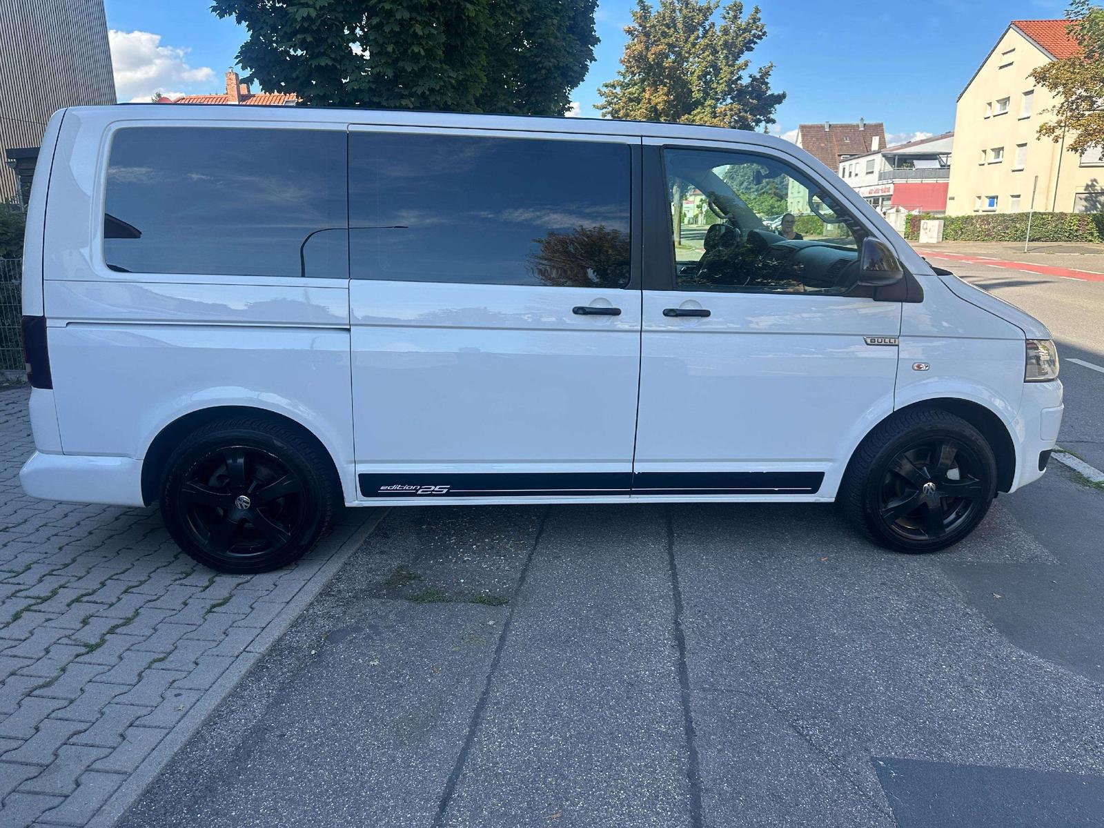 VOLKSWAGEN T5 MULTIVAN EDITION 25 2.0 TDI 4MOTION 180ch - 7 PLACES - TOIT PANORAMIQUE - BI-XÉNON - CAMÉRA DE RECUL