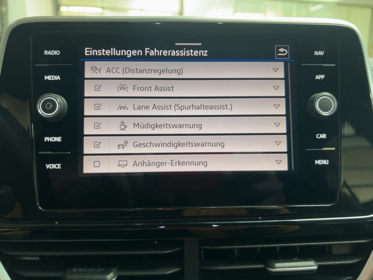 Volkswagen T-Roc - Bild 17