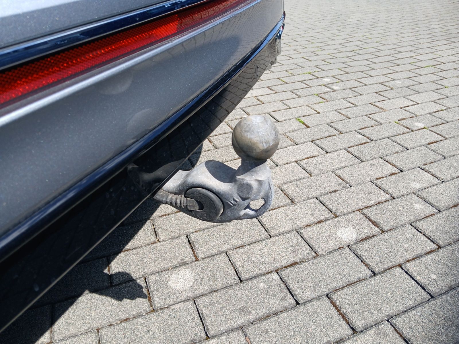 Fahrzeugabbildung Volkswagen Tiguan Allspace TDI R-Line DSG 4M STH Matrix AHK