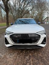 Audi e-tron 50 quattro 2 x S line - Audi e-tron in Bochum