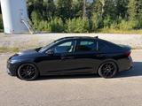 Skoda Octavia 2.0 TDI DSG RS PLUS RS PLUS - Skoda Octavia mit Diesel-Antrieb: Limousine