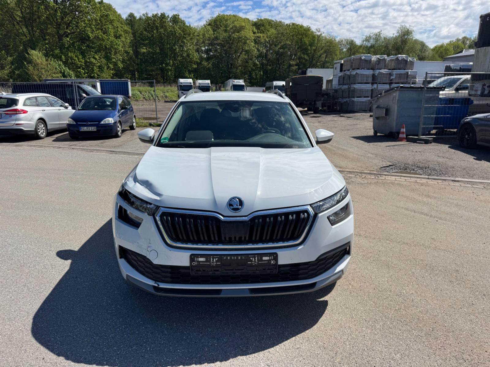 Skoda Kamiq 1.5 TSI*LED*ACC*SHZ*Unfall*