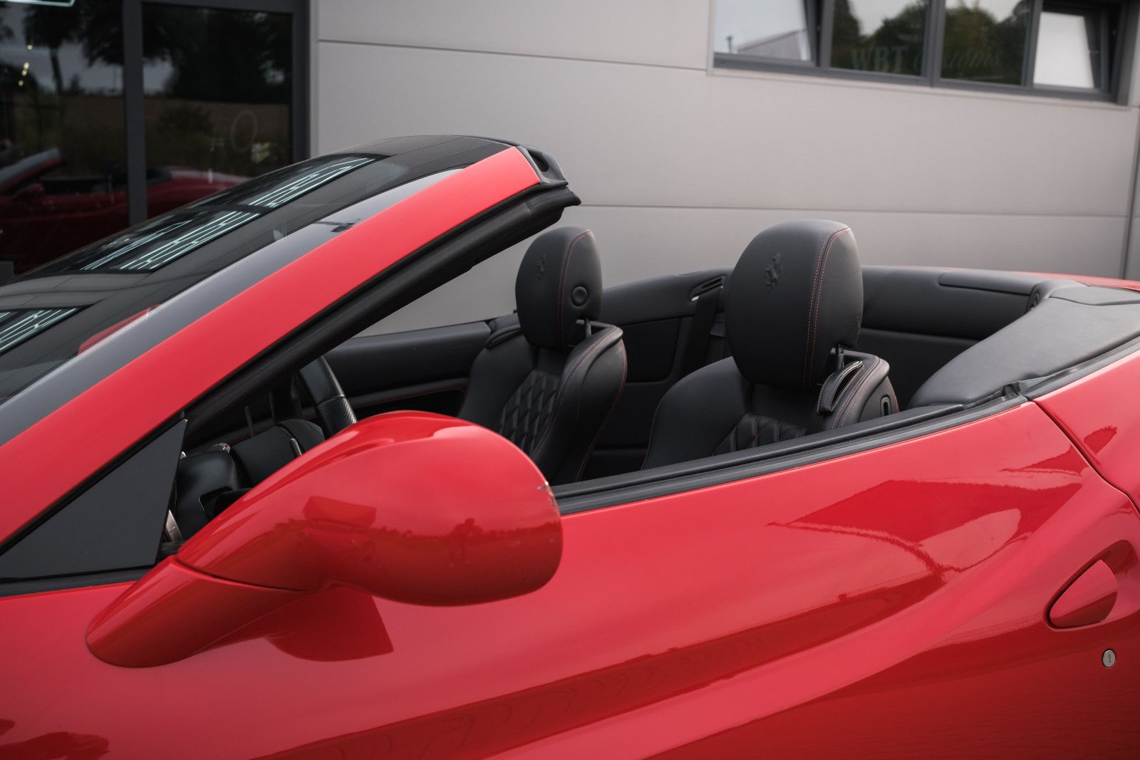 Fahrzeugabbildung Ferrari California-Scheckheft gepflegt-2.Hand