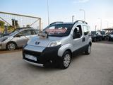 Peugeot Bipper Tepee 1.3 HDi 75 CV 2011 - graue Peugeot Bipper Tepee