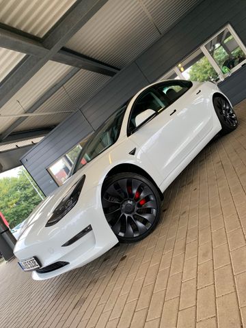 Tesla Model 3 Performance 513PS AWD 20" PANO 4xSH