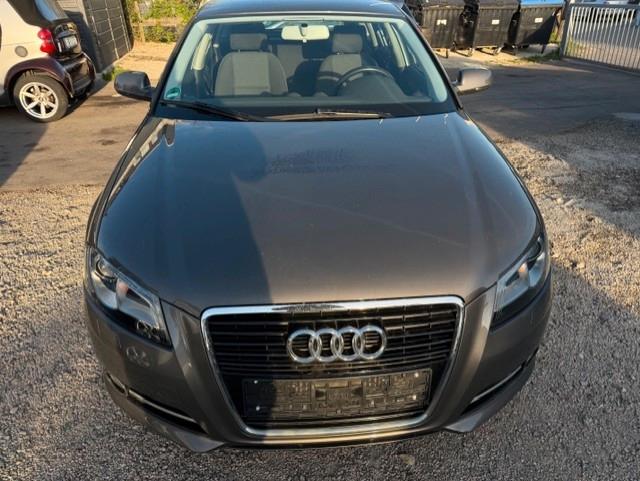 Audi A3 Sportback 1.6 TDI Attraction