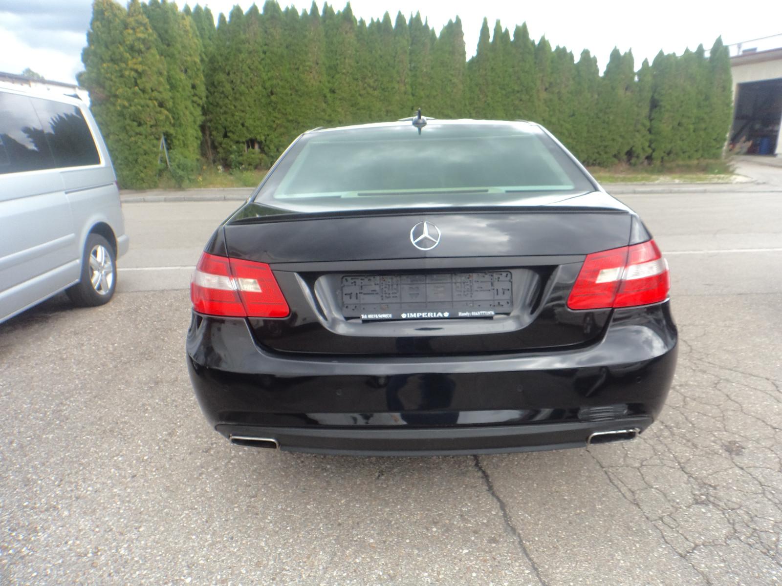 Mercedes-Benz E 220 CDI Lim.BlueEfficiency Automatik Navi