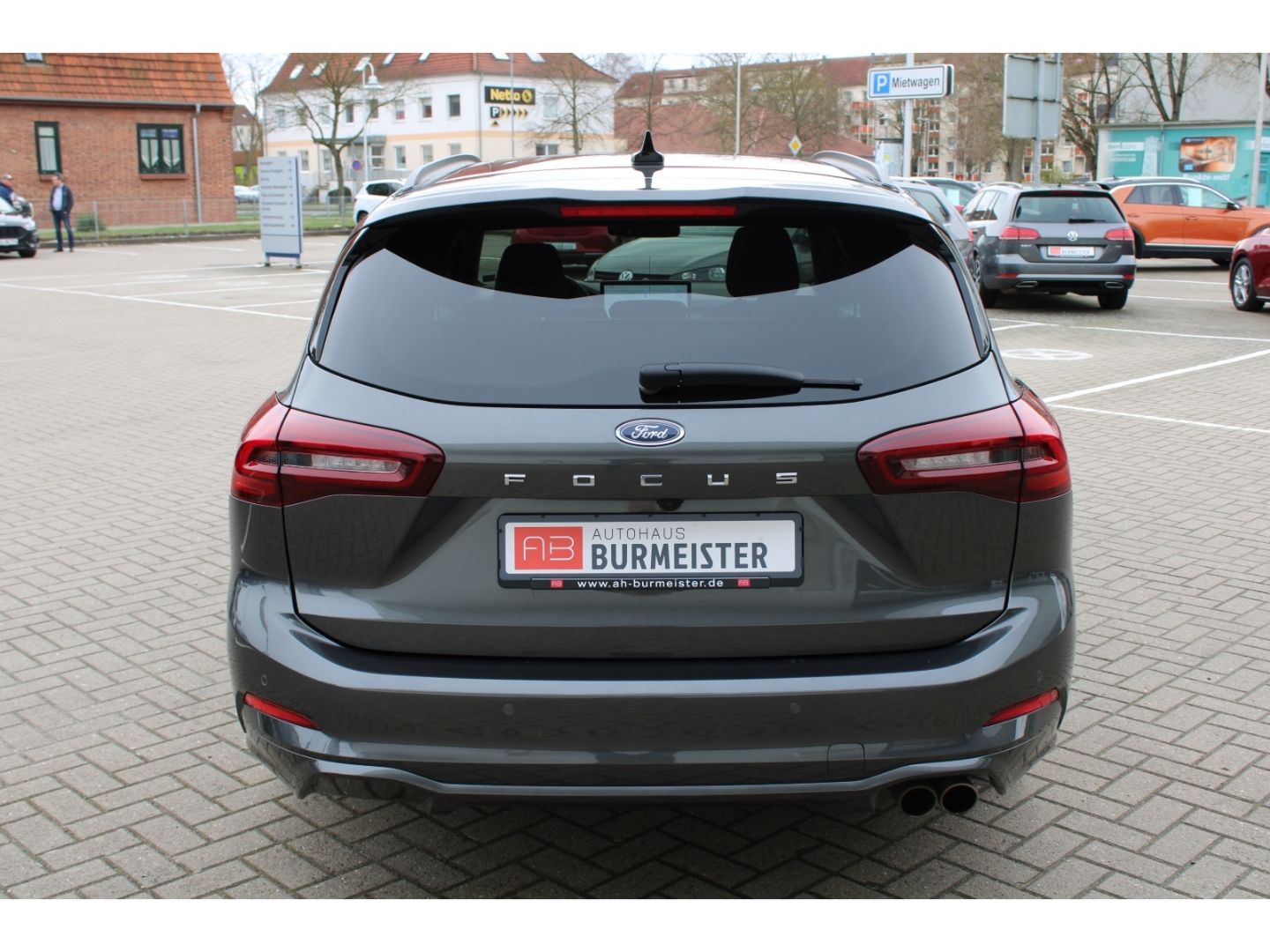 FORD Focus ST-Line X 1.0 EcoBoost ACC LED B&O TWA RFK - Image 4