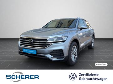 Volkswagen Touareg - 1