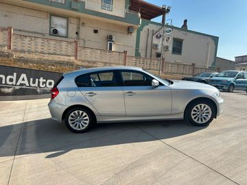 BMW 118 - 6