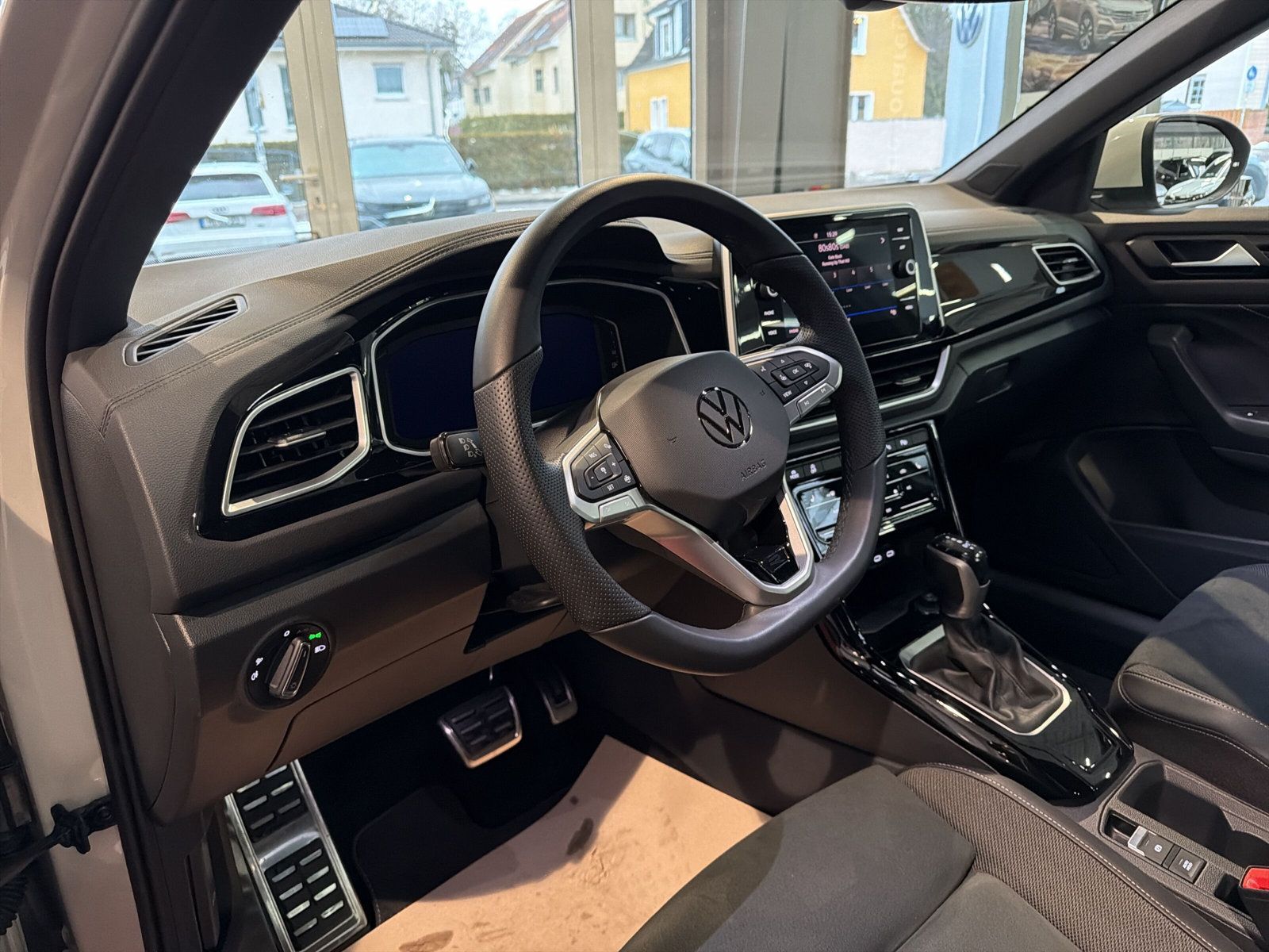 T-Roc R-Line TSDi DSG Navi Kamera LED R-Line