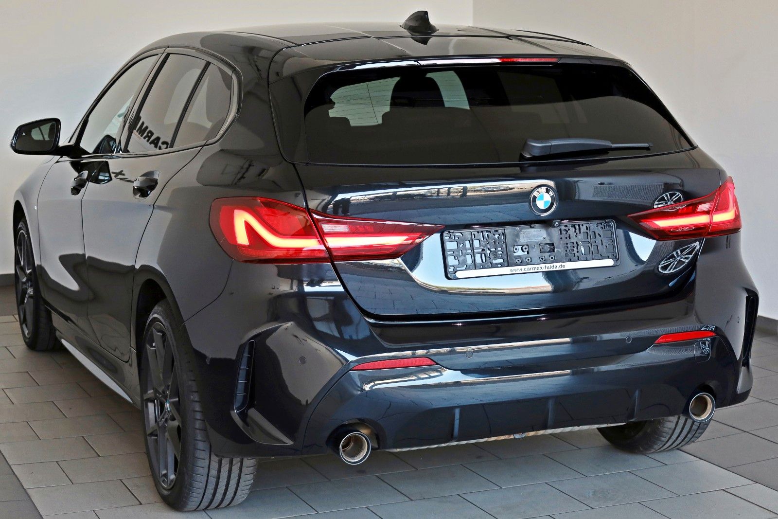 Fahrzeugabbildung BMW 120 i M Sport, T.Leder,Navi,LED,SH,Kamera,+WR